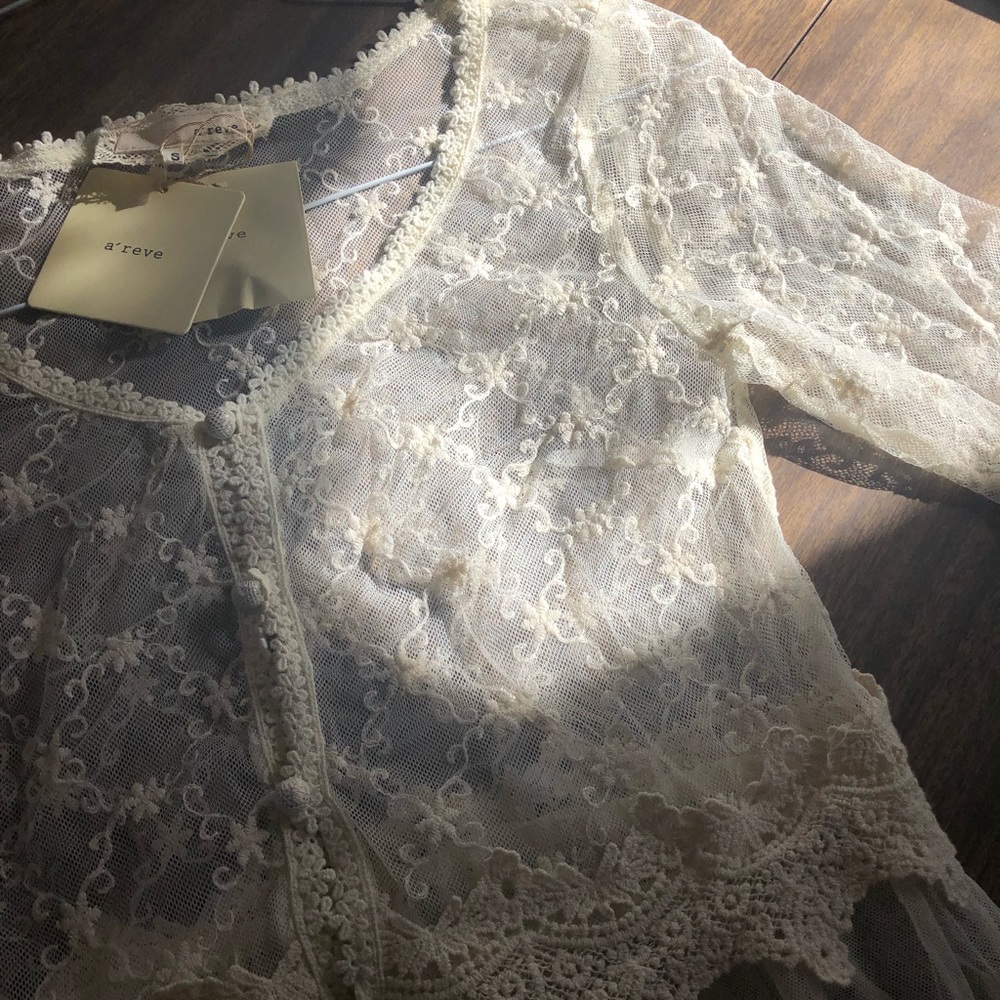 SOLD: ✨ Vintage Inspired ✨ Lace Tunic ✨